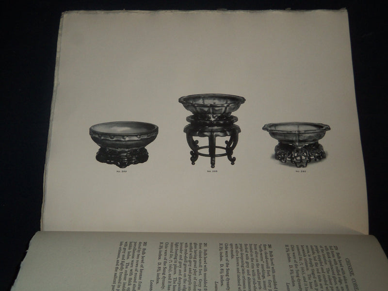 1914 CHINESE COREAN AND JAPANESE POTTERIES VOLUME BY HOBSON & MORSE - Z 132
