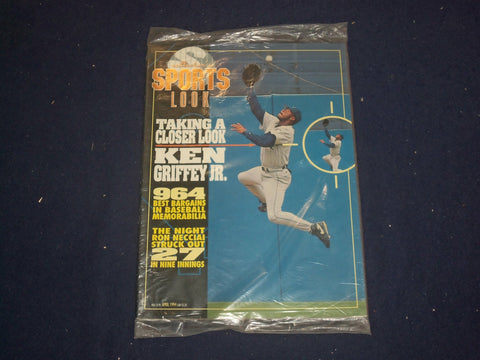 1994 APRIL COLLECTOR'S SPORTSLOOK - CARD COLLECTING - ST 6799