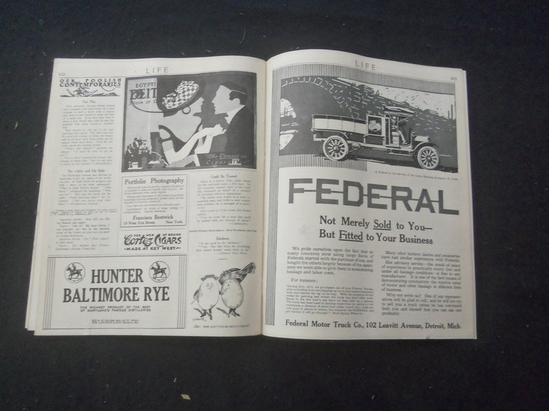 1914 APRIL 2 LIFE MAGAZINE - EASTER NUMBER - SPRING UNLOCKS THE FLOWERS - L 759A