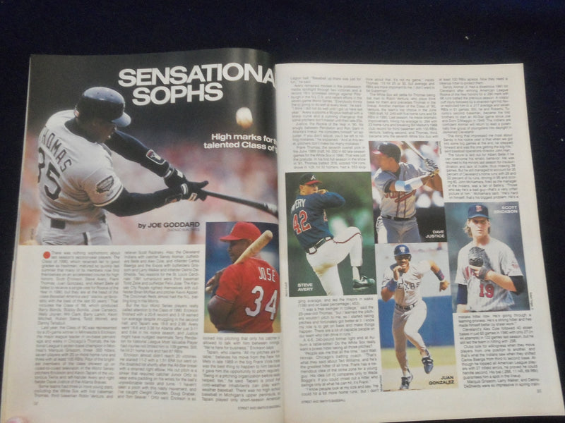 1992 STREET AND SMITH'S BASEBALL MAGAZINE - THE CLASS OF BASEBALL - SP 1523Q