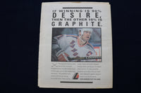 1995 MARCH 24 THE HOCKEY NEWS NEWSPAPER - LINDROS-STEVENS-HASEK COVER - NP 8738