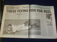 2003 OCT 19 NY DAILY NEWS NEWSPAPER - MARLINS BEAT YANKEES IN GAME 1 - NP 4081