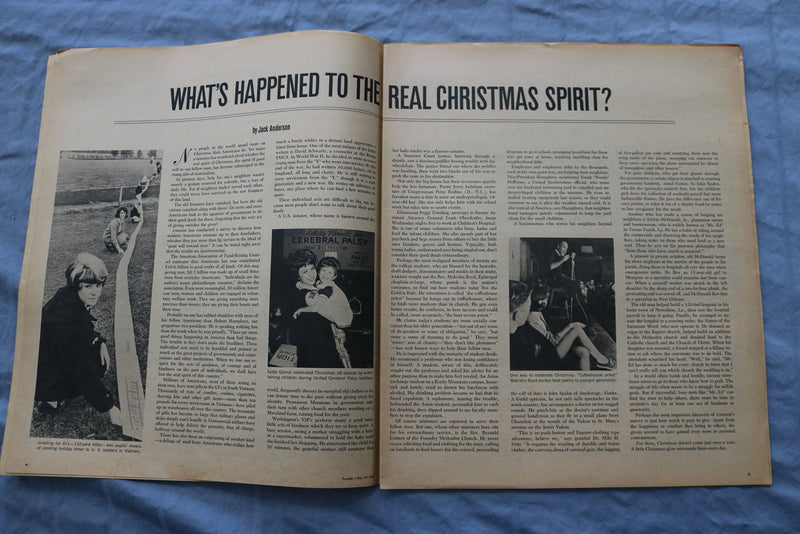 1965 DEC 19 PARADE SUNDAY CALL-CHRONICLE - ALLENTOWN, PA -FAVORITE TOYS- NP 8483