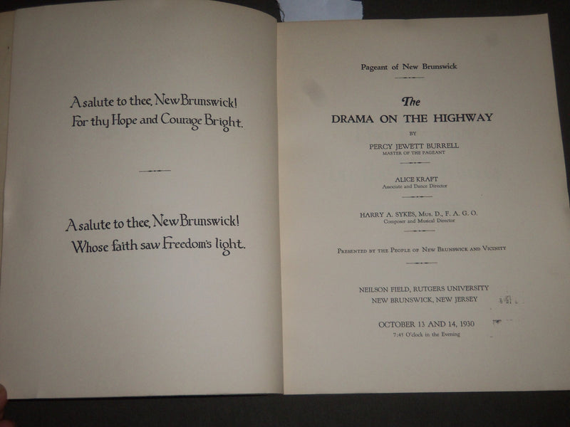 1930 PAGEANT OF NEW BRUNSWICK SOFTCOVER BOOK - J 2518