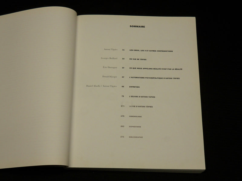 1994 TAPIES - GALERIE NATIONALE DU JEU DE PAUME SOFTCOVER BOOK - R 708Q