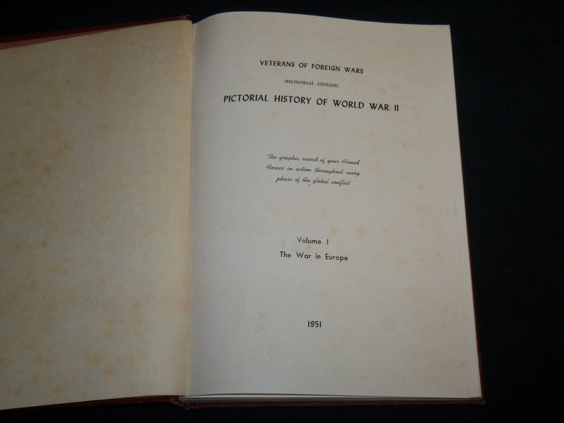 1951 PICTORIAL HISTORY OF WWII VOLUME 1 & 2 - MEMORIAL EDITIONS - KD 6809