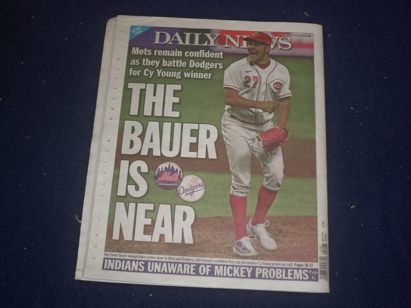 2021 FEBRUARY 5 NEW YORK DAILY NEWS NEWSPAPER - BANDITS ON MANHATTAN RAMPAGE