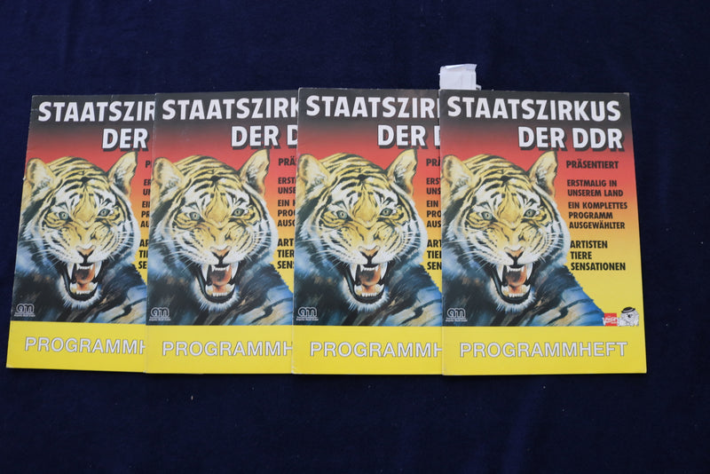 1988-1989 STAATSZIRKUS DER DDR CIRCUS PROGRAMS - GERMAN - LOT OF 4 - O 3520