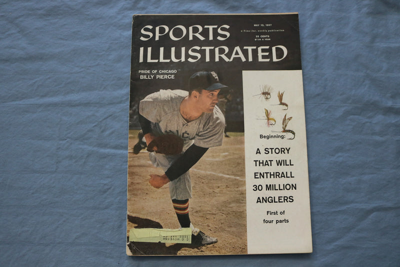 1957 MAY 13 SPORTS ILLUSTRATED MAGAZINE - BILLY PIERCE COVER - ST 5505H
