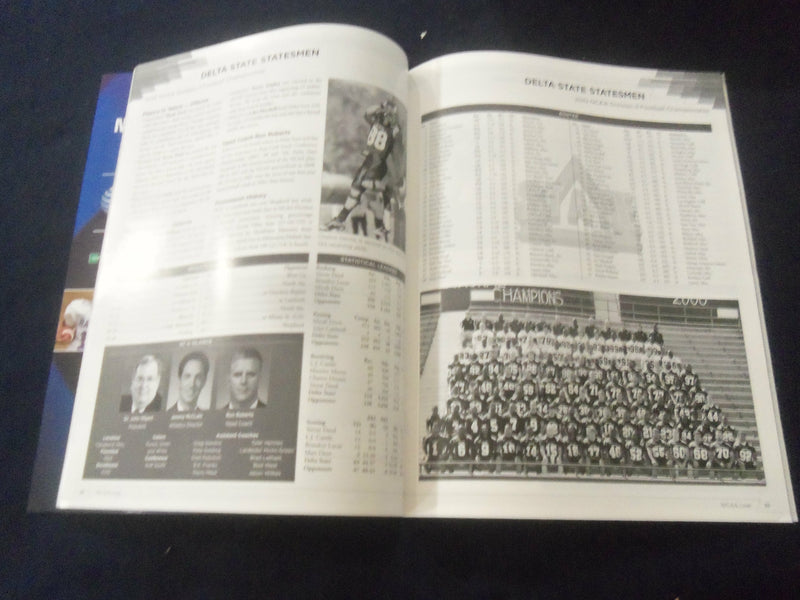 2010 DEC 18 DIV. II CHAMPIONSHIP PROGRAM - DELTA STATE VS MINN. DULUTH -ST 602W