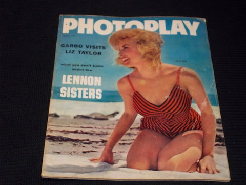 1958 AUGUST PHOTOPLAY MAGAZINE - JANET LEIGH FRONT COVER - E 13694