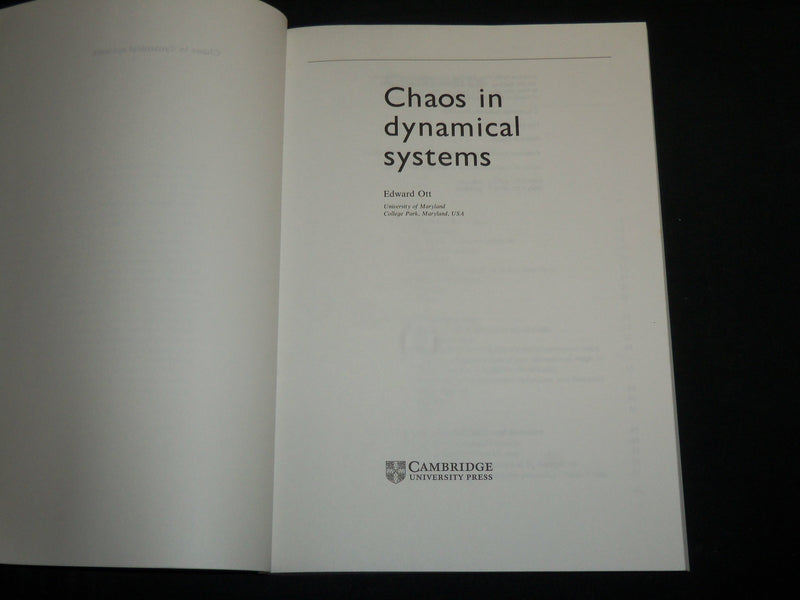 1993 CHAOS IN DYNAMICAL SYSTEMS SOFTCOVER BOOK BY EDWARD OTT - KD 7026