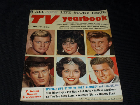 1961 #10 TV YEARBOOK MAGAZINE - ELIZABETH TAYLOR FRONT COVER - E 3509