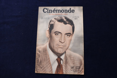 1946 OCTOBER 15 CINEMONDE MAGAZINE - CARY GRANT - GREGORY PECK COVER - E 23929