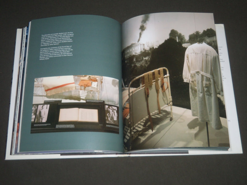 1995 THE HOLOCAUST MUSEUM IN WASHINGTON BY WEINBERG & ELIELI BOOK - I 720