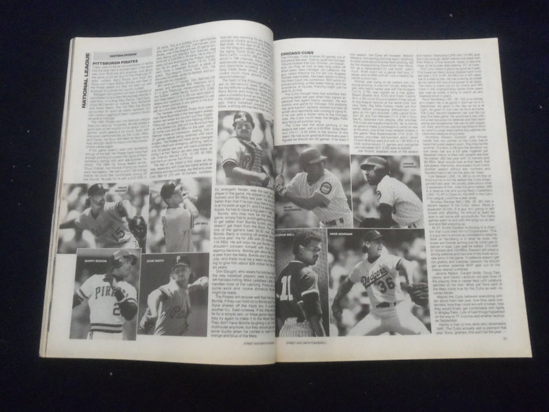 1992 STREET AND SMITH'S BASEBALL MAGAZINE - THE CLASS OF BASEBALL - SP 1523Q
