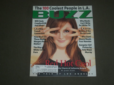 1995 OCTOBER BUZZ MAGAZINE - JULIANNE MOORE - B 498