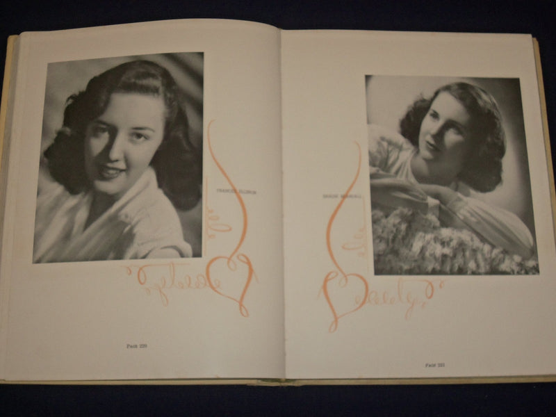 1947 SEMINOLE UNIVERSITY OF FLORIDA YEARBOOK - GAINESVILLE - PHOTOS - YB 421