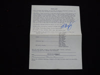 1985 PETER PAN THEATRE PROGRAM - NEHEMIAH PERSOFF + 13 OTHER SIGNATURES - J 8286