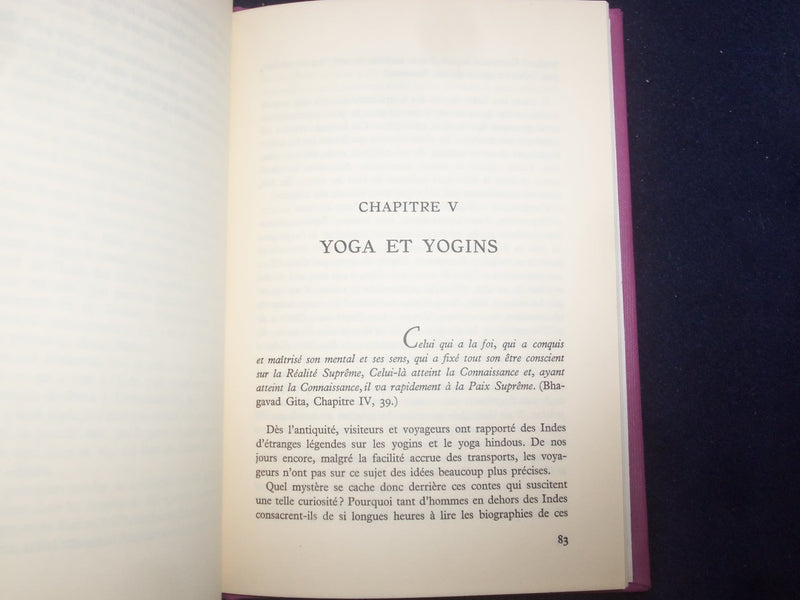 1954 COMPRENDRE LA RELIGIOIN HINDOUE HARDCOVER BOOK-CHATTERJI INSCRIBED- KD 8754