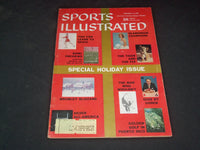 1958 DECEMBER 22 SPORTS ILLUSTRATED MAGAZINE - SPECIAL HOLIDAY ISSUE - SP 8910