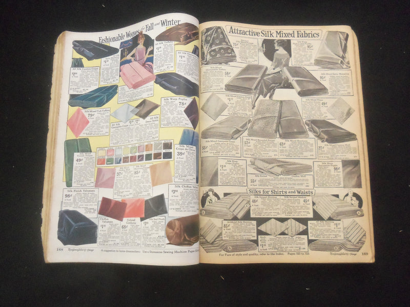 1922-23 FALL AND WINTER MONTGOMERY WARD CATALOG - GREAT FASHION - R 92Y