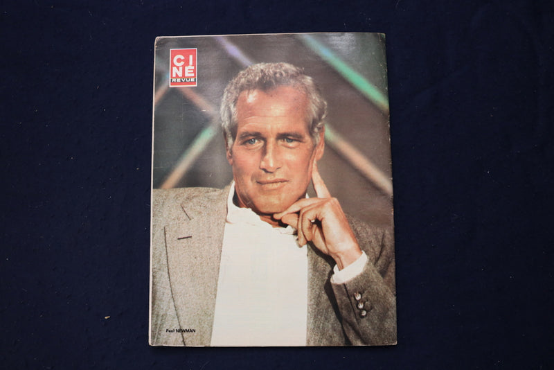 1981 NOVEMBER 12 CINE REVUE MAGAZINE - ANITA EKBERG-PAUL NEWMAN COVER - E 23526