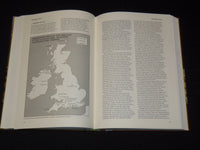 2008 EARLY PEOPLES OF BRITAIN AND IRELAND VOLUME 1 & 2 - R 701K