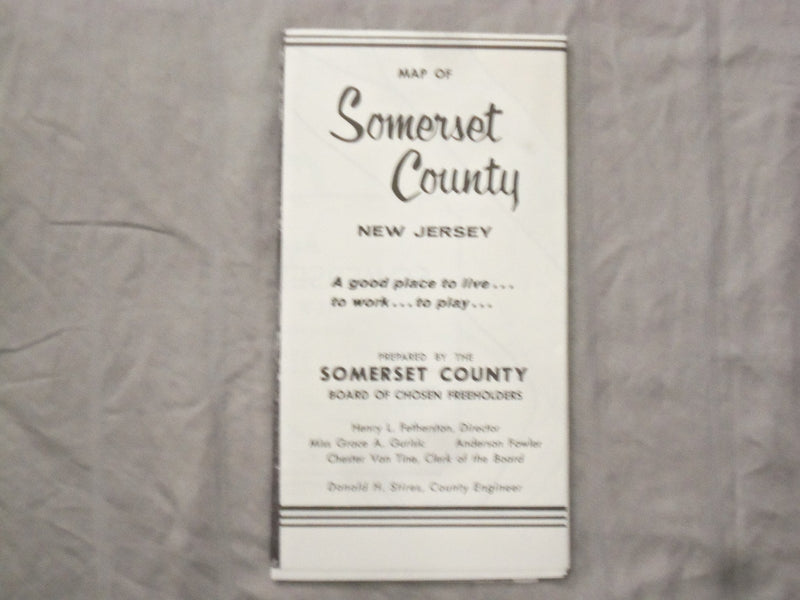1961 SOMERSET COUNTY NEW JERSEY SOFTCOVER BOOK AND MAP - K 289