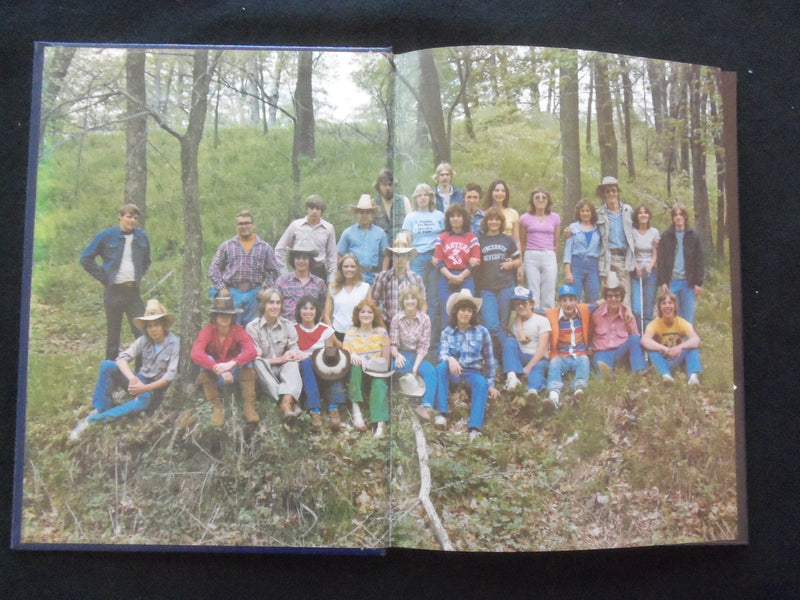 1981 KANILLIO KANSAS HIGH SCHOOL YEARBOOK - KANSAS, ILLINOIS - YB 3356