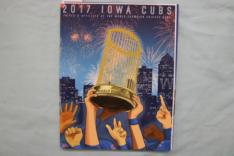 2017 IOWA CUBS YEARBOOK - K 3407