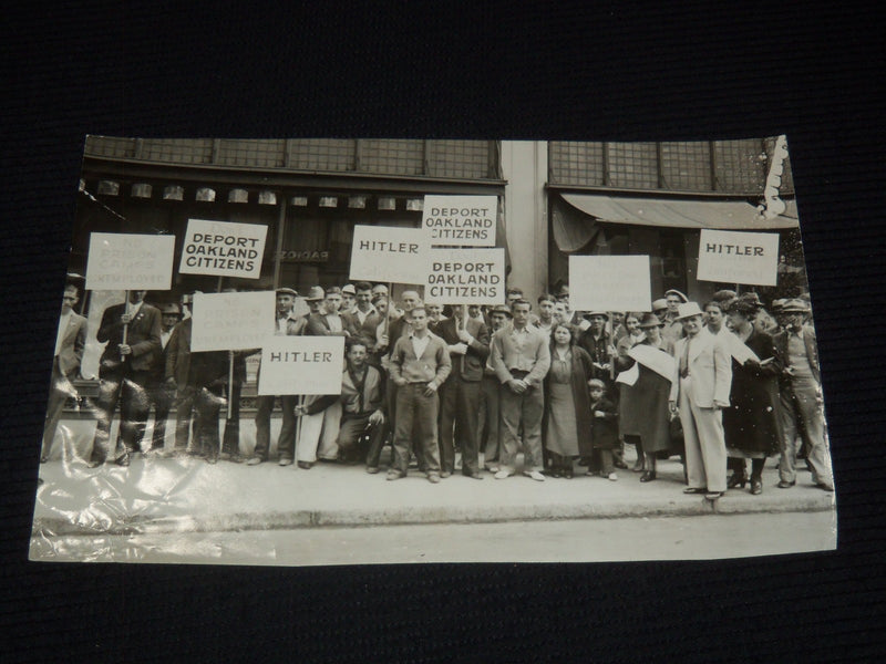1938 OAKLAND STATE RELIEF DEMONSTRATION WIRE PHOTO - 7 3/4x12 - #52