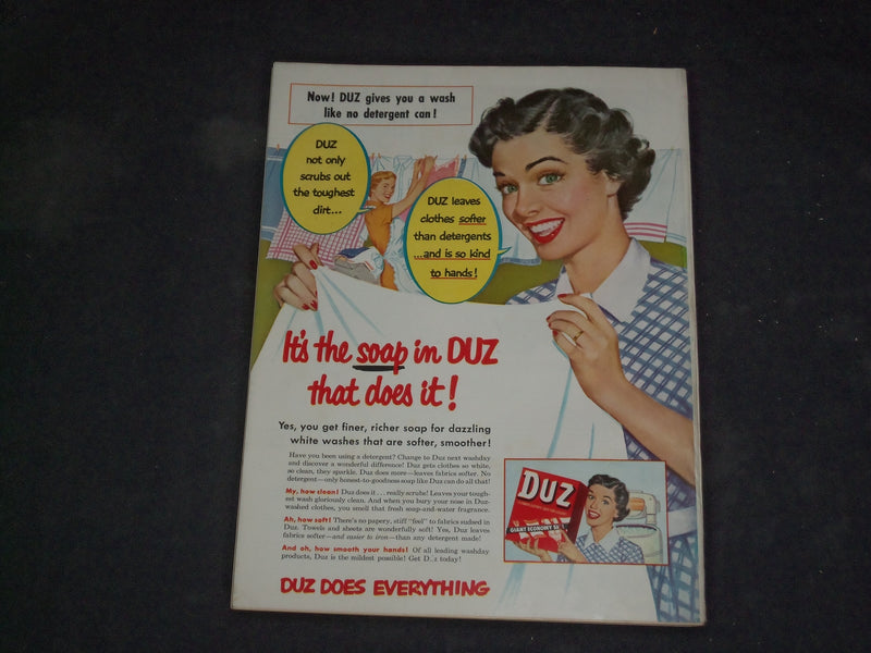 1953 OCTOBER WOMAN'S DAY MAGAZINE - BOY AND GIRL DRIVING IN CAR COVER - B 4055