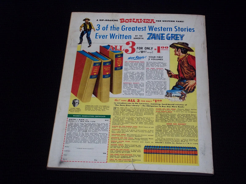 1961 STREET & SMITH'S COLLEGE FOOTBALL MAGAZINE - CHRIS GILBERT - E 7853