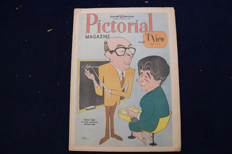 1961 OCT 29 PICTORIAL REVIEW MAGAZINE - SIR CEDRIC HARDWICKE COVER - E 23153