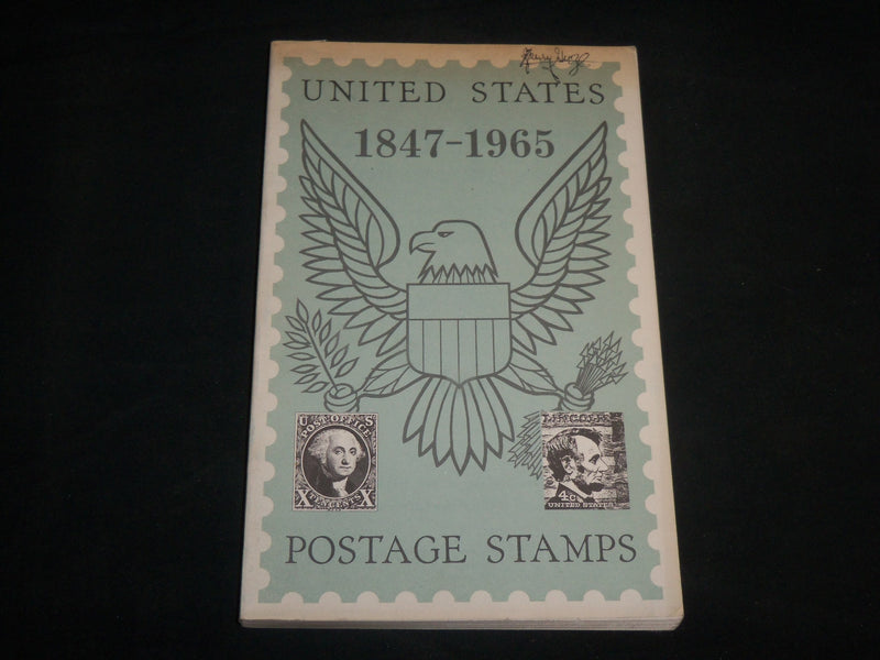 1966 UNITED STATES POSTAGE STAMPS 1847-1965 SOFTCOVER BOOK - J 6802