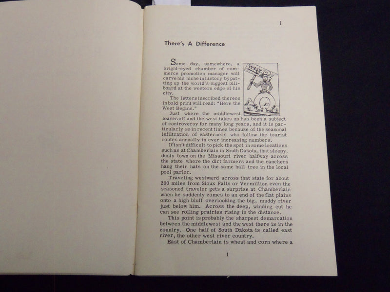 1953 WYOMING ROUNDUP BOOK BY BRAD SLACK - SOFTCOVER - J 8191