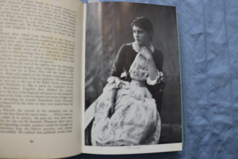 1964 THE EDWARDIAN AGE HARDCOVER BOOK BY R. J. MINNEY - KD 9378