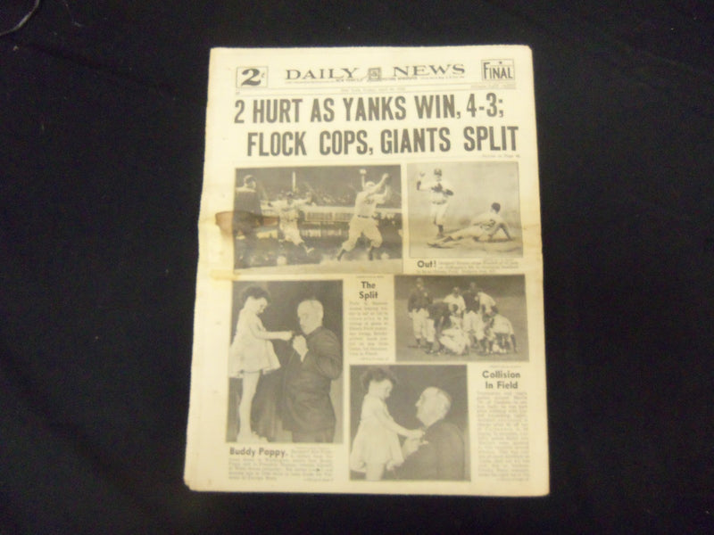 1945 APRIL 20 NEW YORK DAILY NEWS - REDS TAKE 3 BERLIN FORTS - NP 2088