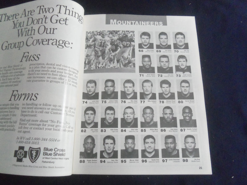 1989 SEP 16 FOOTBALL PROGRAM - WEST VIRGINIA UNIV VS UNIV SO. CAROLINA- SP 4686Y