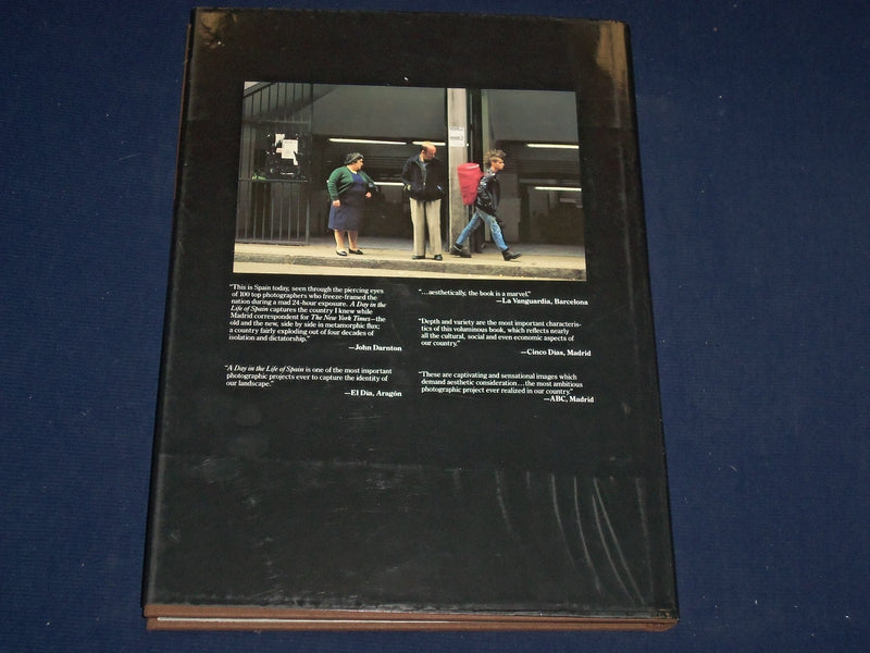 1988 A DAY IN THE LIFE OF SPAIN HARDCOVER BOOK - GREAT PHOTOS - KD 2811