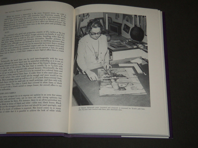 1973 THE PICTURE FRAMER'S HANDBOOK LAURENCE & JANET BURNETT - KD 3831
