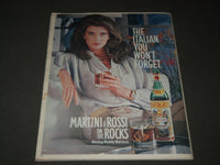 1982 OCTOBER 10 NEW YORK TIMES MAGAZINE SECTION - POPE JOHN COVER - J 3136