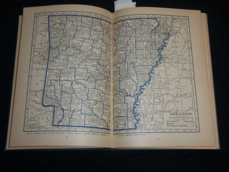 1929 LITERARY DIGEST ATLAS OF THE WORLD HARDCOVER BOOK - KD 6606