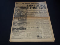 1942 NOV 7 BOSTON DAILY GLOBE NEWSPAPER - TANKS BATTER FLEEING NAZIS - NT 9454