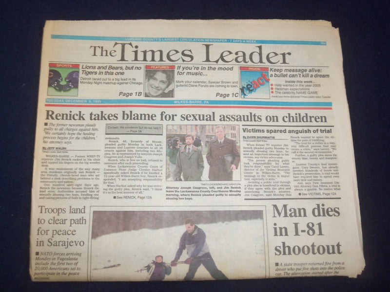 1995 DEC 5 WILKES-BARRE TIMES LEADER -TROOPS CLEAR PATH SARAJEVO PEACE - NP 8137