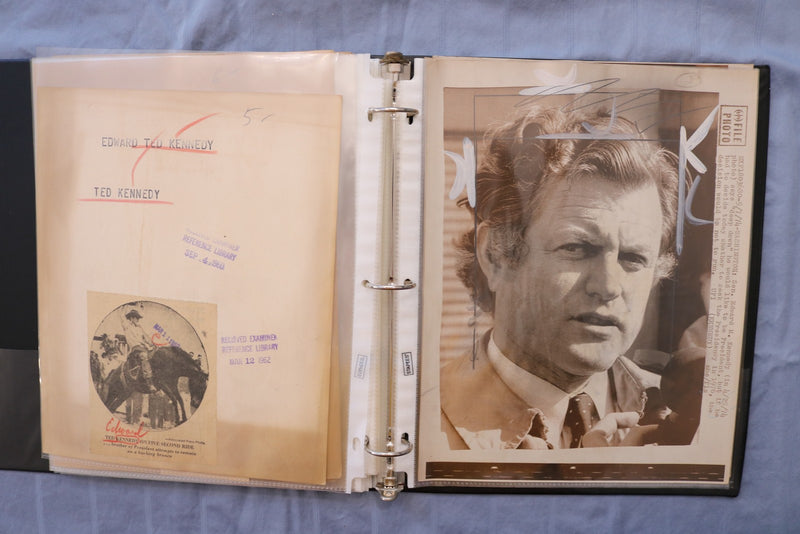 TED KENNEDY ORIGINAL NEWS PHOTOS ALBUM - 34 PHOTOS - #34