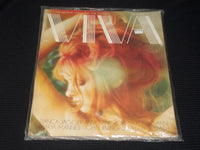1973 DECEMBER VIVA MAGAZINE - WOMEN'S INTERNATIONAL FRONT COVER - E 4191
