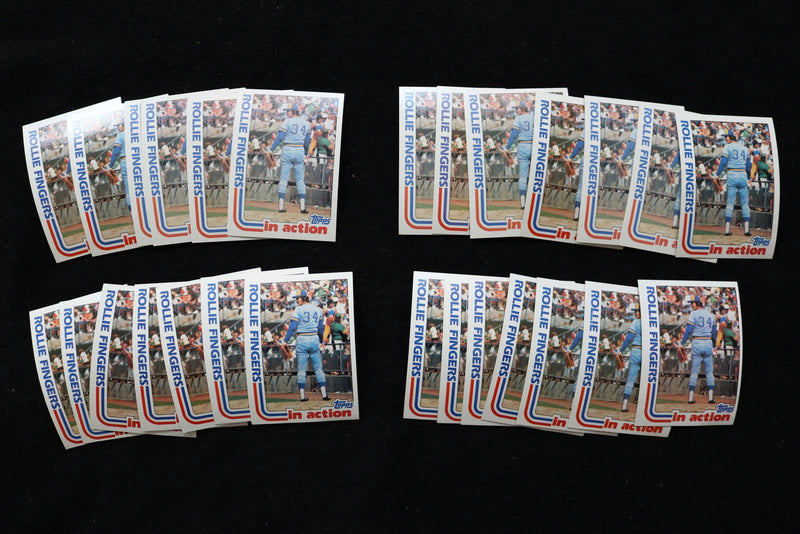 ROLLIE FINGERS IN ACTION 1982 TOPPS BASEBALL CARDS-#586 - NM-MT-LOT OF 27 - #130