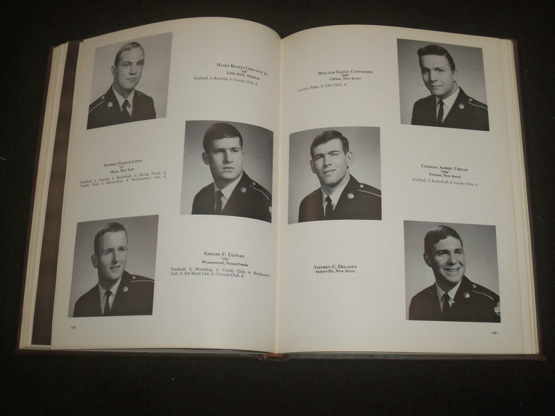 1968 BORDENTOWN MILITARY INSTITUTE YEARBOOK - BORDENTOWN, NEW JERSEY - YB 2110